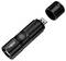 Eine abnehmbare schwarze Taschenlampe mit integriertem USB-Stecker, geöffnet, um Batteriebereich und Ladefunktion zu zeigen.