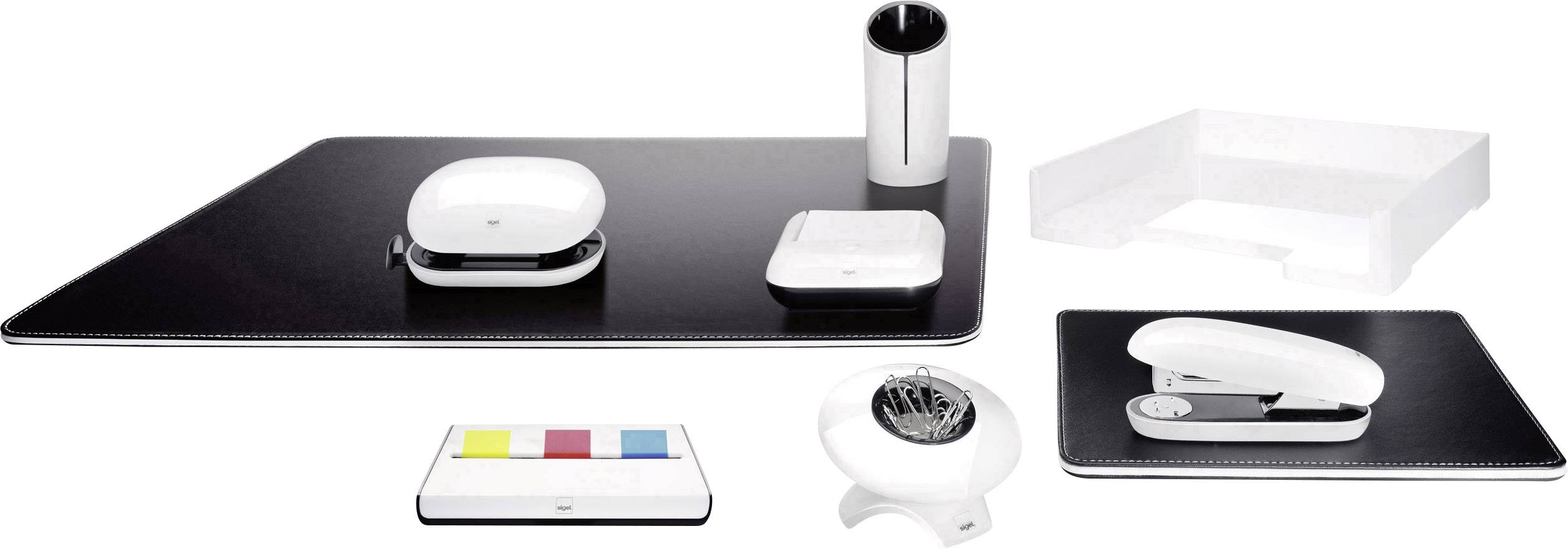 Schwarze und weiße Büroaccessoires: Schreibtischunterlage, Locher, Briefablage, Stiftehalter, Notizblock und Tacker.