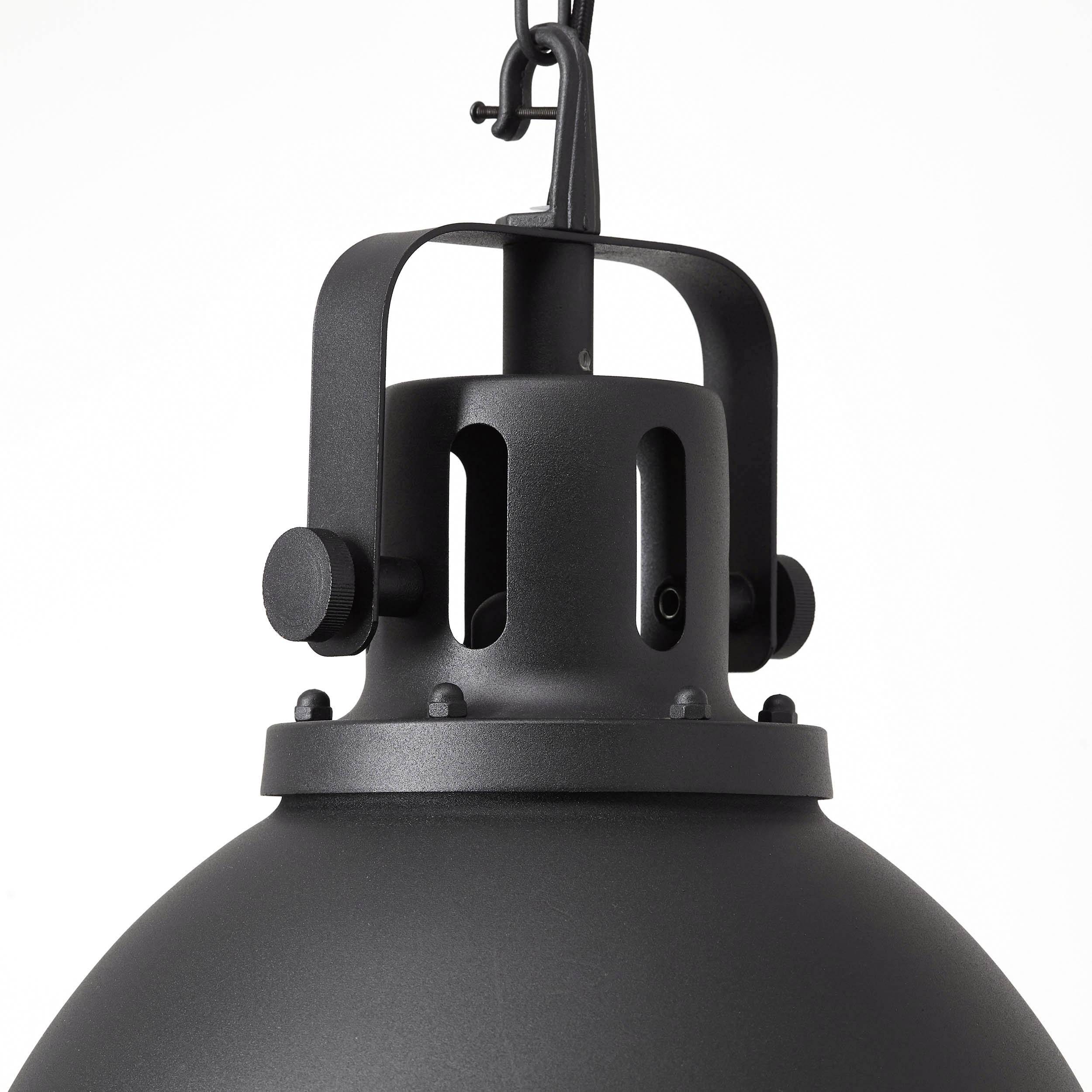 Schwarze, industrielle Hängelampe mit robustem Metallgehäuse und sichtbarer Aufhängung, geeignet für moderne Wohn- oder Arbeitsräume.