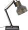 Metallische Tischlampe im Industriedesign mit verstellbarem Arm und Schirm, steht auf einem stabilen Sockel, Kabel im Retro-Stil.