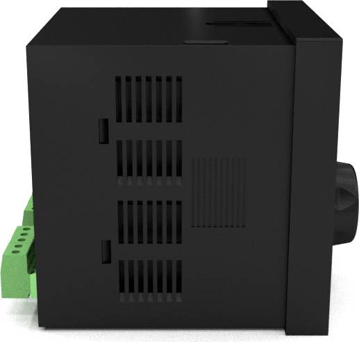 Schwarzes elektrisches Gerät mit Lüftungsschlitzen und grüner Buchse auf einer Seite, möglicherweise ein Steuerungseinheit.