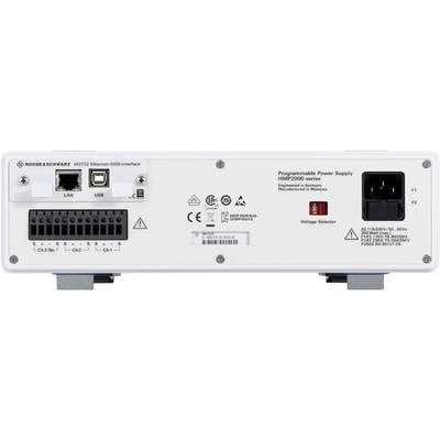 Rückansicht eines programmierbaren Netzteils der Serie HMP2000 mit LAN-, USB-Anschlüssen und einem Spannungsauswahlschalter.