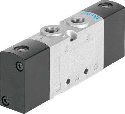 Ein pneumatisches Festo-Ventil mit metallischem Gehäuse und mehreren Anschlussöffnungen zur Regelung von Luftströmen.