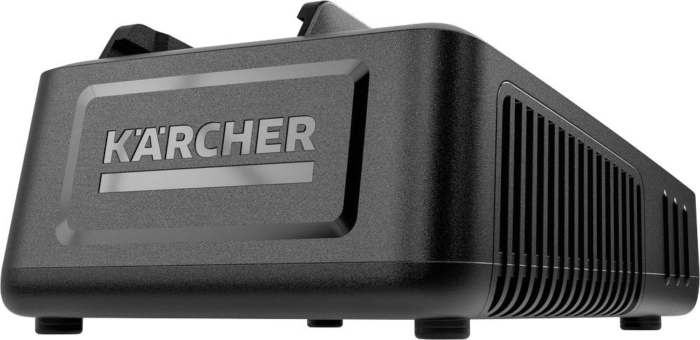 Schwarzes Kärcher-Ladegerät in Nahaufnahme, leicht schräg von der rechten Seite aus gesehen.