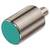 Zylindrischer metallischer Sensor mit grünem Sensorkopf; Gehäuse mit Rillen und Anschlussmutter. Verwendung in industriellen Anwendungen.