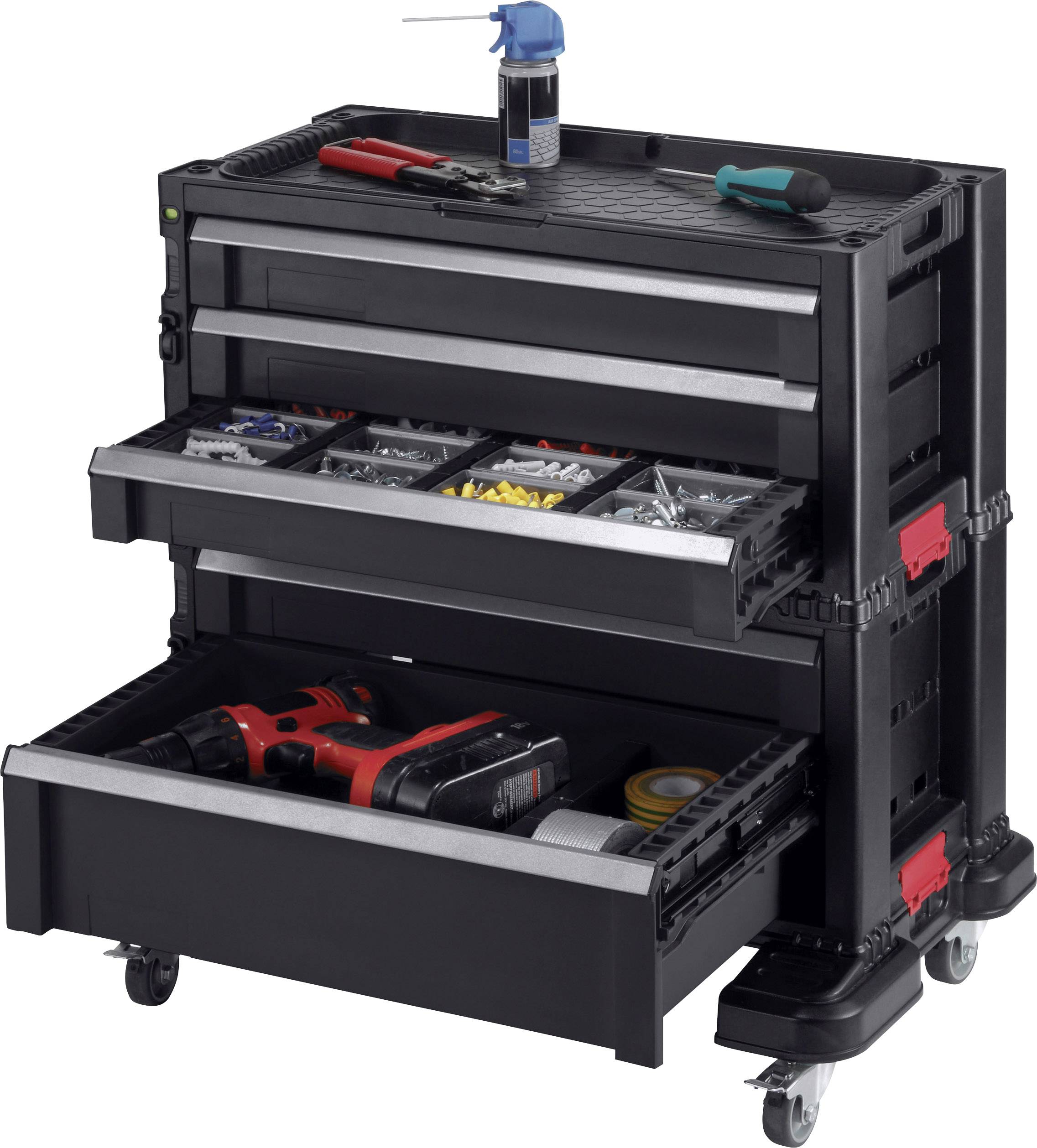 Ein schwarzer Werkzeugwagen mit Rollen, mehreren Schubladen und Fächern, gefüllt mit Werkzeugen wie einem Akkuschrauber und Schraubenziehern.