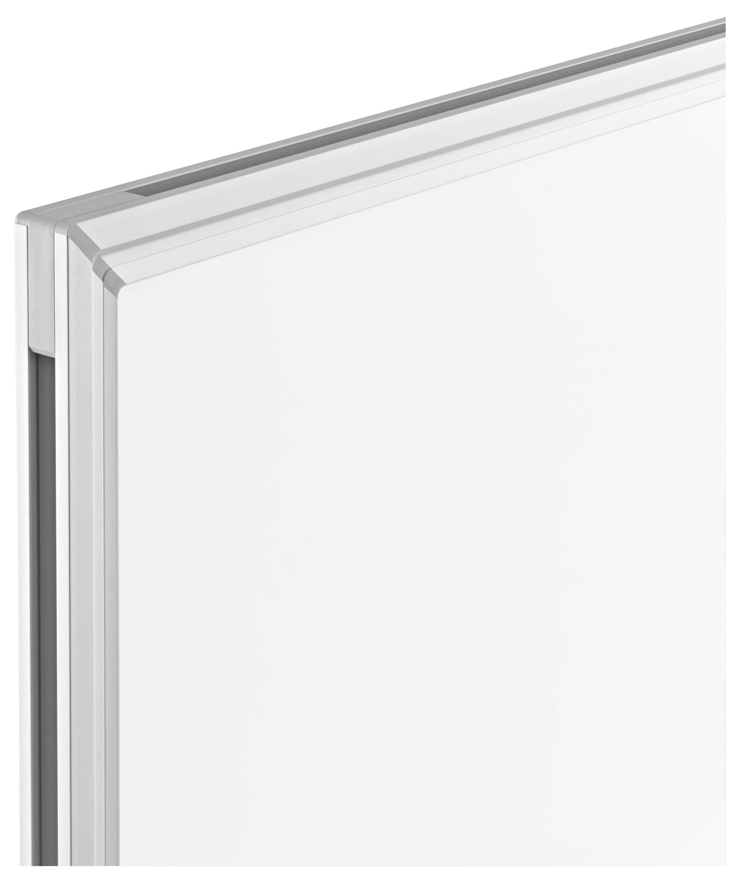 Nahaufnahme eines transparenten Acrylschild- oder Anzeigerahmens mit weißem Einsatz, in einem Winkel auf weißem Hintergrund dargestellt.