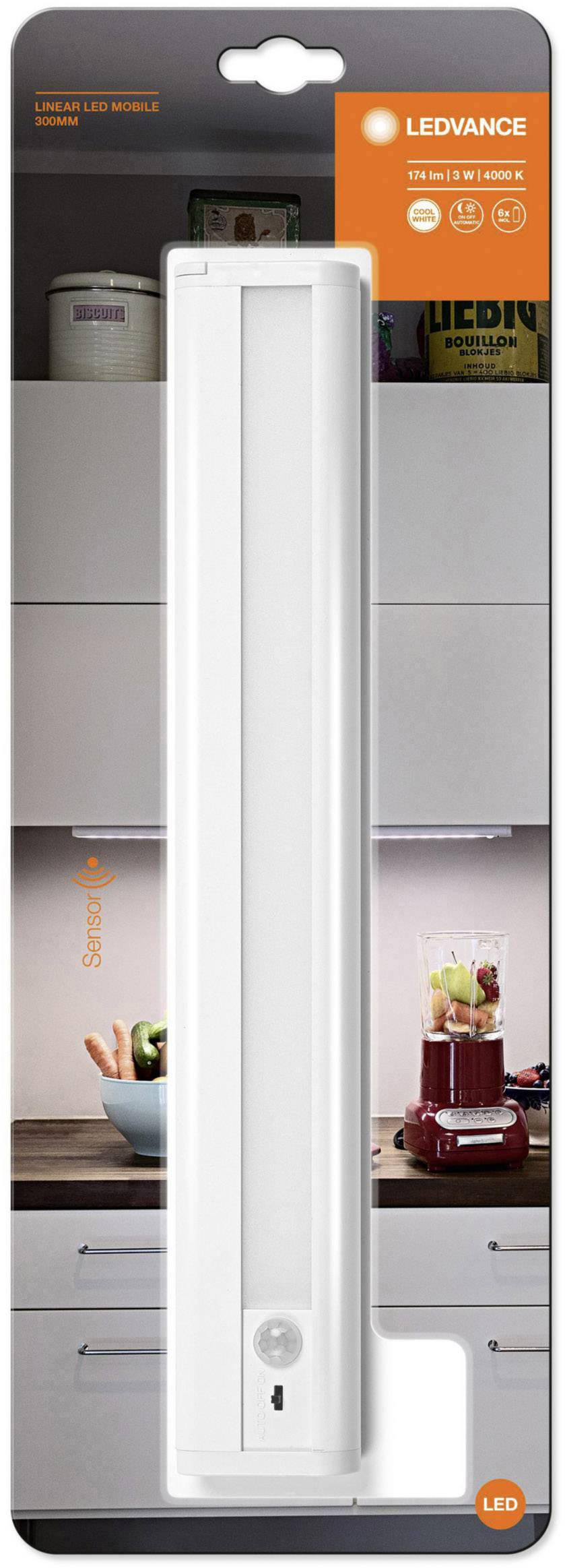 LED-Lichtleiste in Verpackung, geeignet für Unterbau in Küchen. Mit Bewegungssensor. Markenname oben rechts. Küchenfoto im Hintergrund.