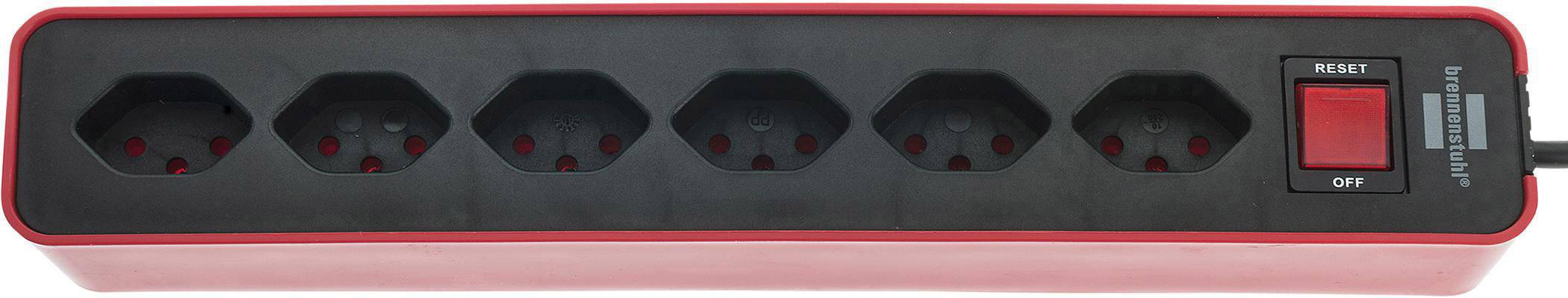 Eine rote Steckdosenleiste mit sechs schwarzen Steckplätzen und einem roten Schalter, der mit 'Reset' und 'Off' beschriftet ist.