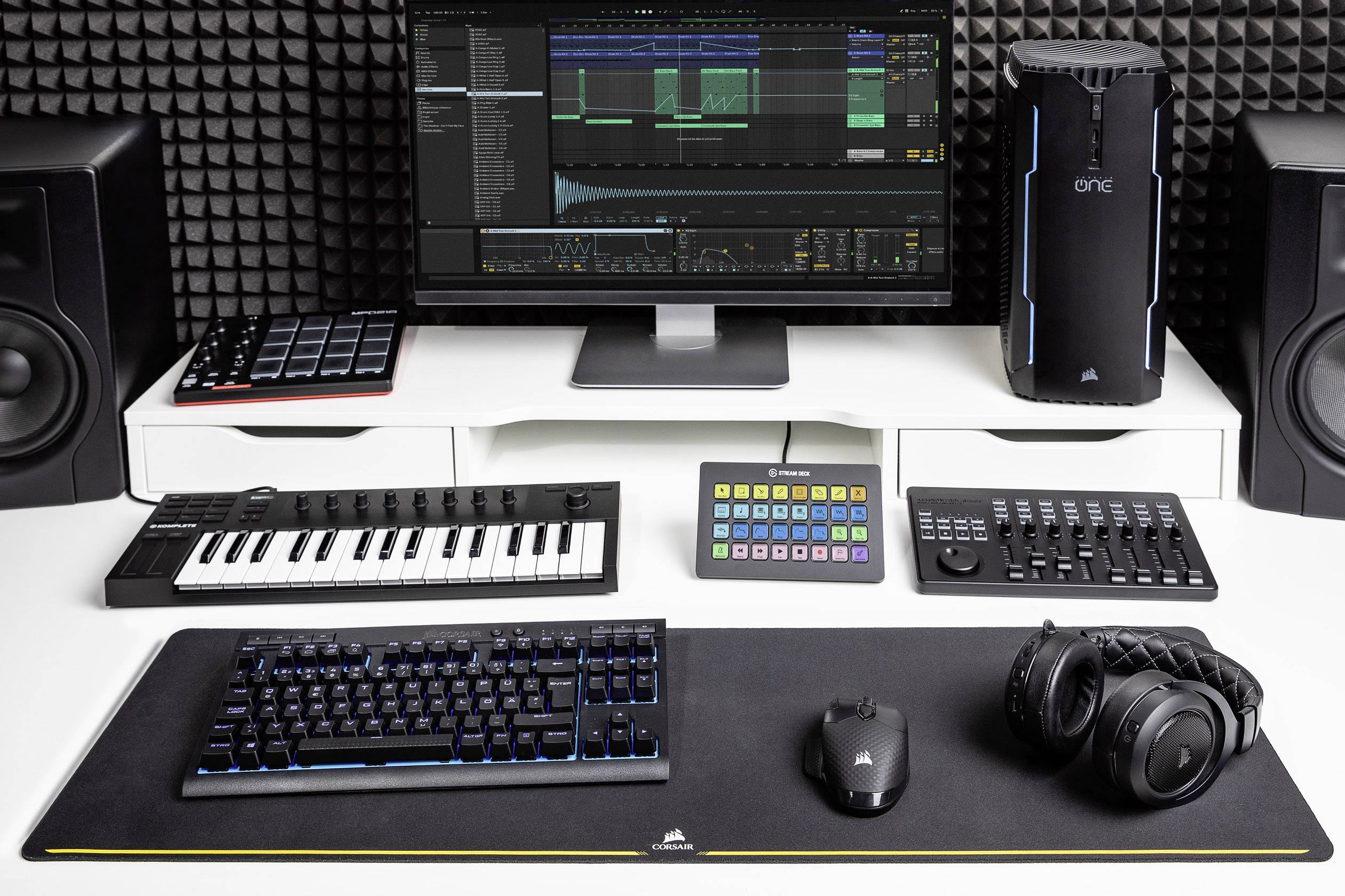 Elgato Stream Deck XL-1