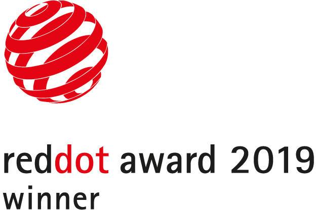 'Red Dot Award 2019 Winner' Logo. Das Logo zeigt eine stilisierte rote Kugel und den Text, der die Auszeichnung betont.