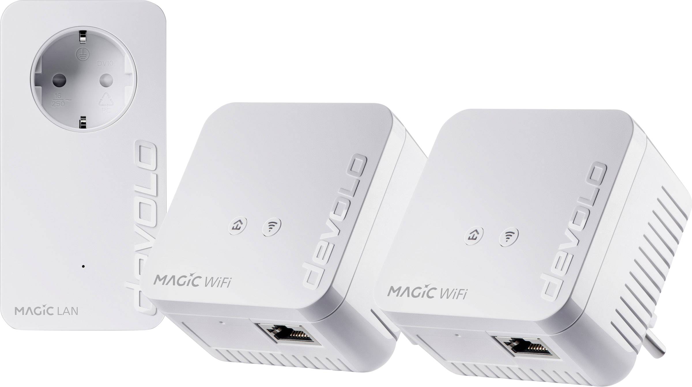 Drei Devolo-Magic-WiFi-Adapter, zwei mit Ethernet-Anschlüssen, einer mit Steckdose. Sie bieten erweitertes Heimnetzwerk über Powerline.