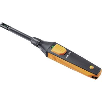 Ein schwarzes und orangefarbenes elektronisches Gerät mit der Aufschrift 'testo 405i', vermutlich ein Messgerät mit langer Sonde.