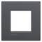 Schwarzer Abdeckrahmen für Schalter oder Steckdosen von 'bticino' mit quadratischer Aussparung in der Mitte.