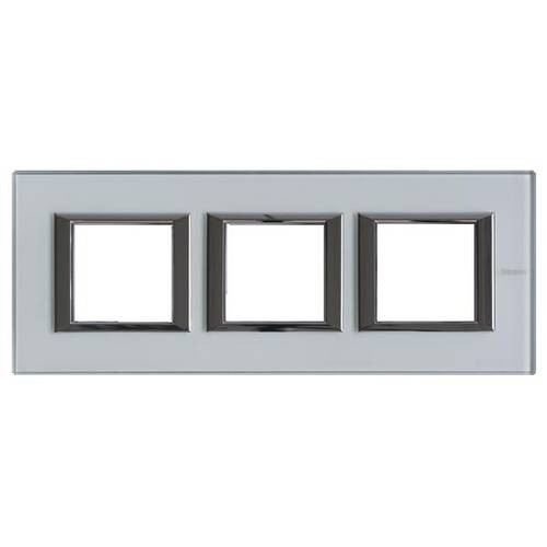 Legrand Rahmen Axolute Grün HA4802M3HVKA 1 St.