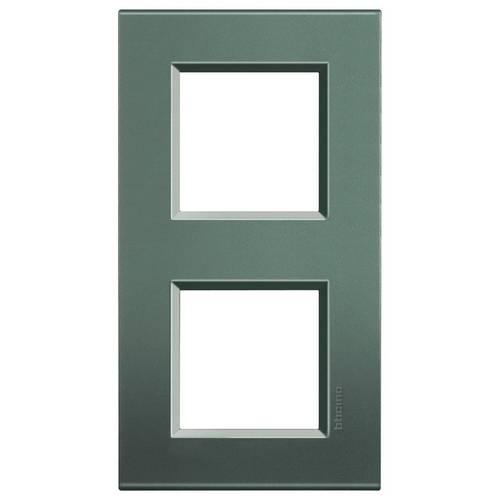 Legrand Rahmen Living&Light Grün LNA4802M2PK 1 St.