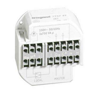 Ein weißes elektrisches Relais von "Legrand" für 230V mit Anschlüssen und Beschriftungen wie 'LOCAL' und 'MASTER'.