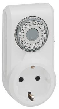 Legrand 699812 Zeitschaltuhr analog  Wochenprogramm   IP20 EIN/AUTO/AUS-Programm