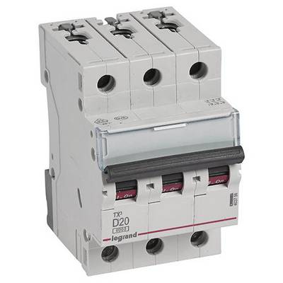 Dreipoliger Schutzschalter mit der Aufschrift 'D20'. Verwendet für den Schutz elektrischer Stromkreise vor Überlast und Kurzschluss.