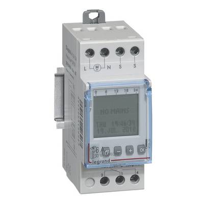 Ein digitaler Zeitrelais-Schalter auf einer Hutschiene. Das Display zeigt 'NO MAINS' und ein Datum. Hersteller: Legrand.