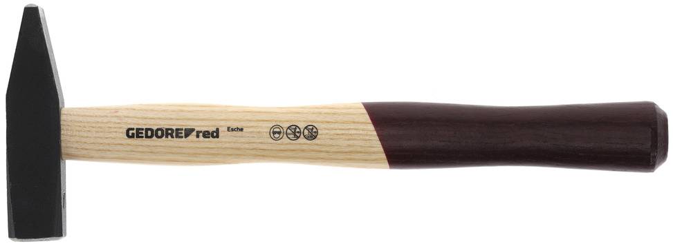 Ein Hammer mit Holzgriff und schwarzem Kopf, auf dem Griff steht 'GEDORE red'.