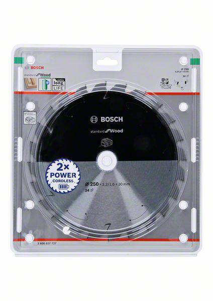 Eine verpackte Kreissägeblatt von Bosch, geeignet für Holzarbeiten, Durchmesser 250 mm. Verpackung zeigt Hinweise auf Langlebigkeit.