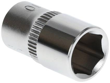 Eine verchromte 10-mm-Stecknuss. Sie ist zylindrisch mit einem gerändelten Abschnitt zur besseren Handhabung.