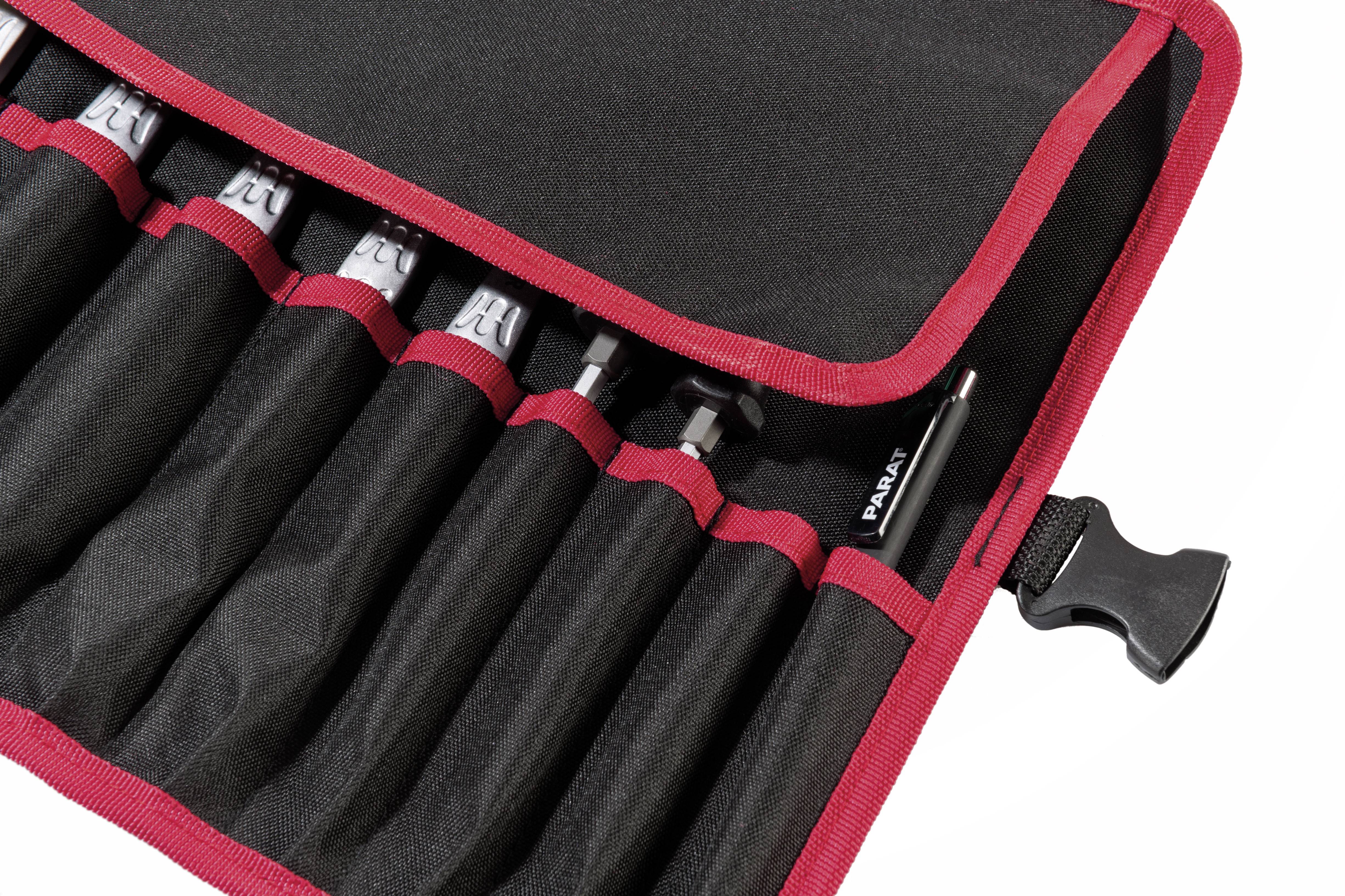 Werkzeugset in einer schwarzen Tasche mit rotem Rand, enthält mehrere Schraubendreher unterschiedlicher Größe.