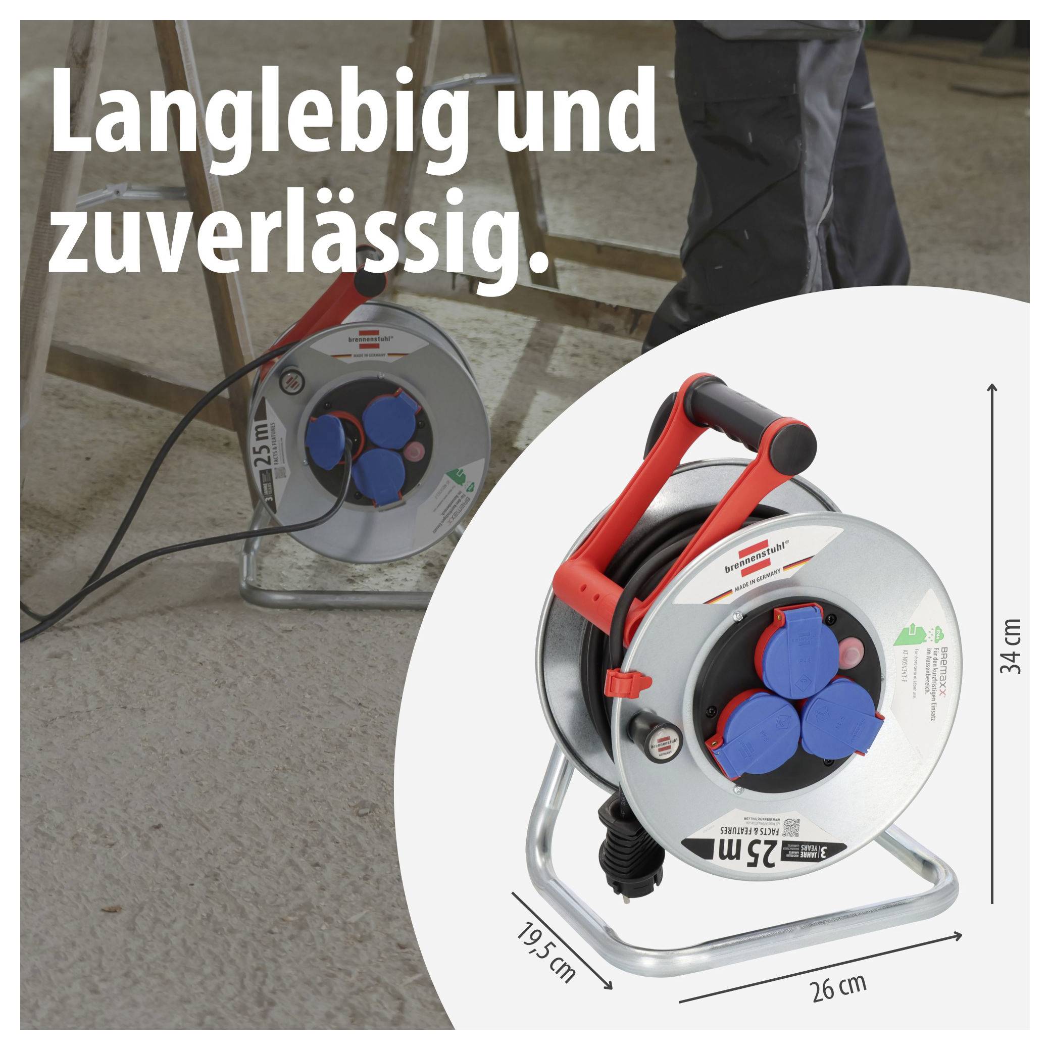 Kabeltrommel mit vier Steckdosen, beworben mit 'Langlebig und zuverlässig.'; Maße: 25 cm, 26 cm und 34 cm.<br>