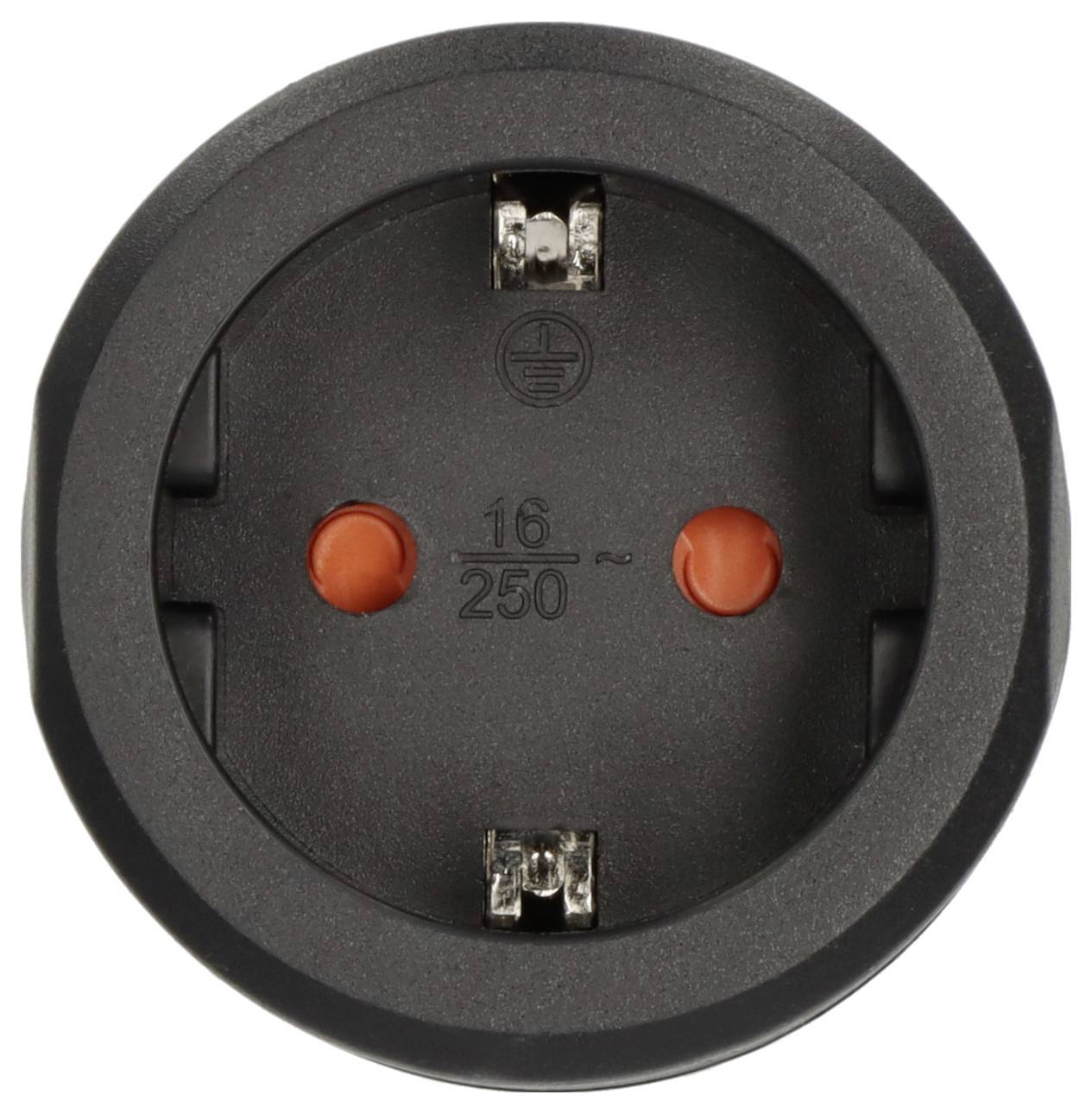 Nahaufnahme einer runden schwarzen Elektrosteckdose mit zwei orangefarbenen Sicherheitssteckern und der Markierung „16/250".