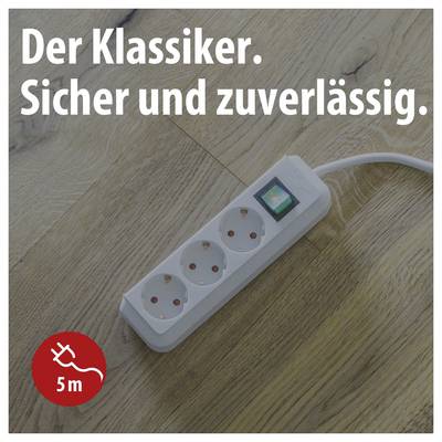 Mehrfachsteckdose mit Schalter und 5 m Kabel auf Holzboden; Text: 'Der Klassiker. Sicher und zuverlässig.'<br>