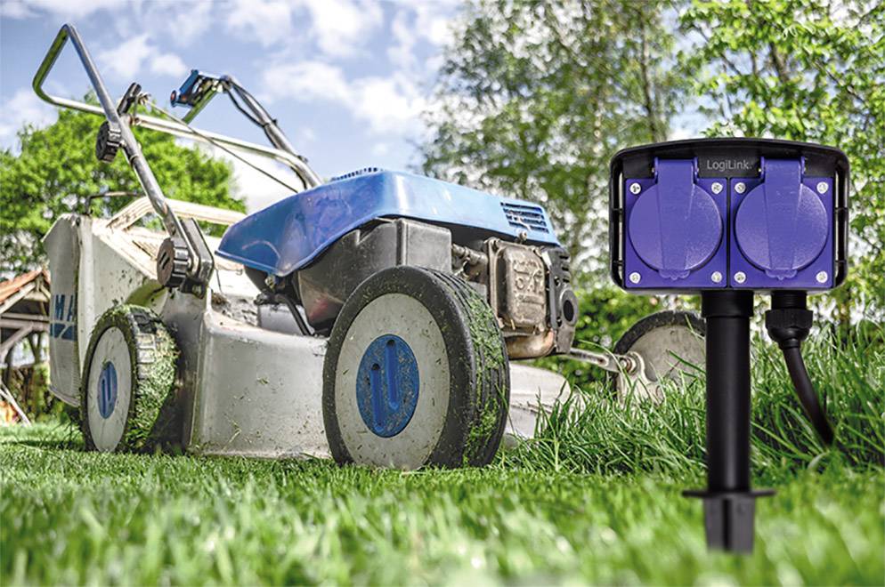 LogiLink LPS214 Gartensteckdose Schwarz mit Erdspieß, erhöhter Berührungsschutz-2