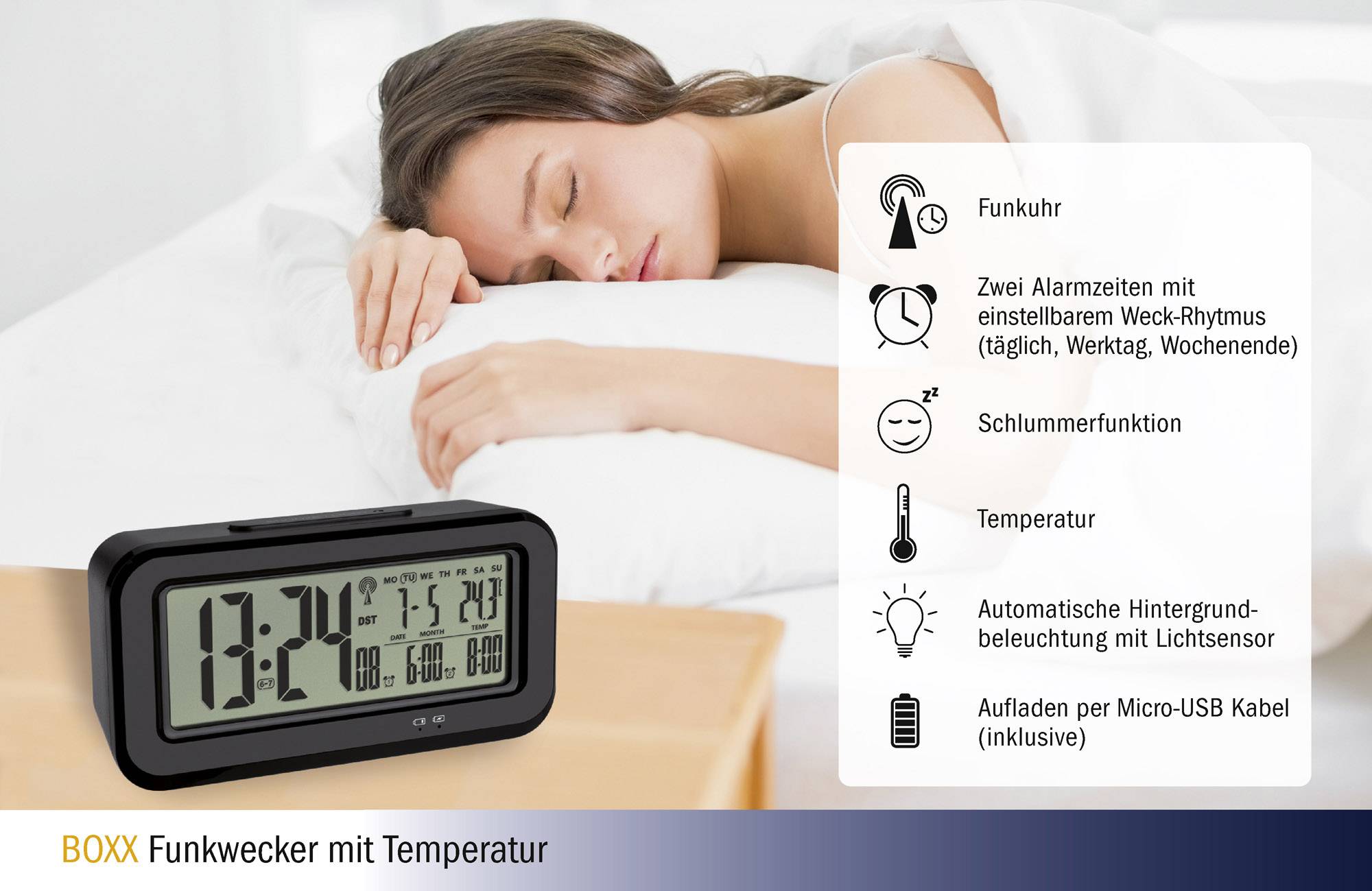 Frau schläft neben einem digitalen Wecker. Der Wecker zeigt Uhrzeit, Datum und Temperatur an. Funktionen sind aufgelistet.