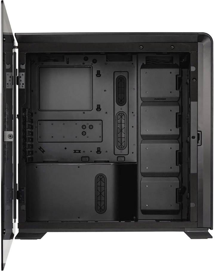 Schwarzes Computergehäuse mit geöffneter Glasfronttür, zeigt interne Steckplätze und Fächer für Hardwarekomponenten.