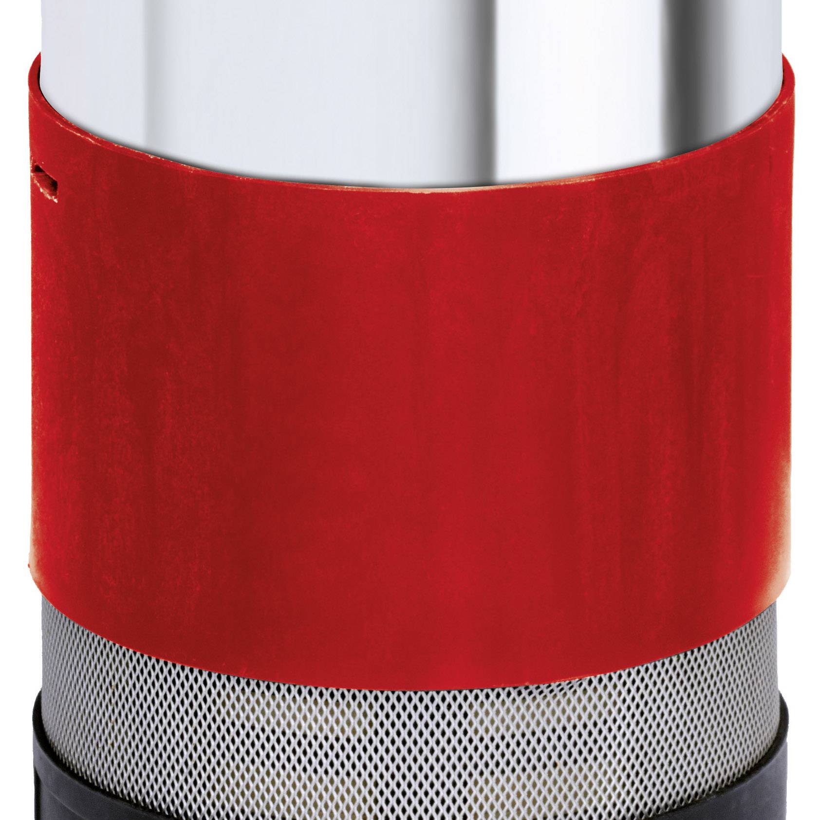 Ein modisches, mehrteiliges Gefäß mit oberem silbernen Abschnitt, in der Mitte rot und unten schwarz mit feinem Muster.