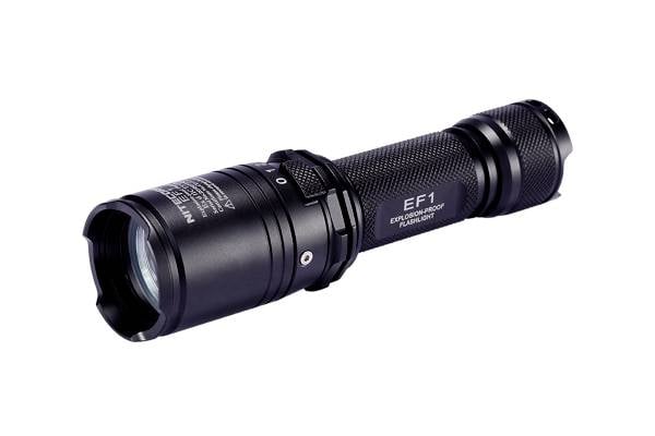 NiteCore EF1 Taschenlampe  830 lm 270 m