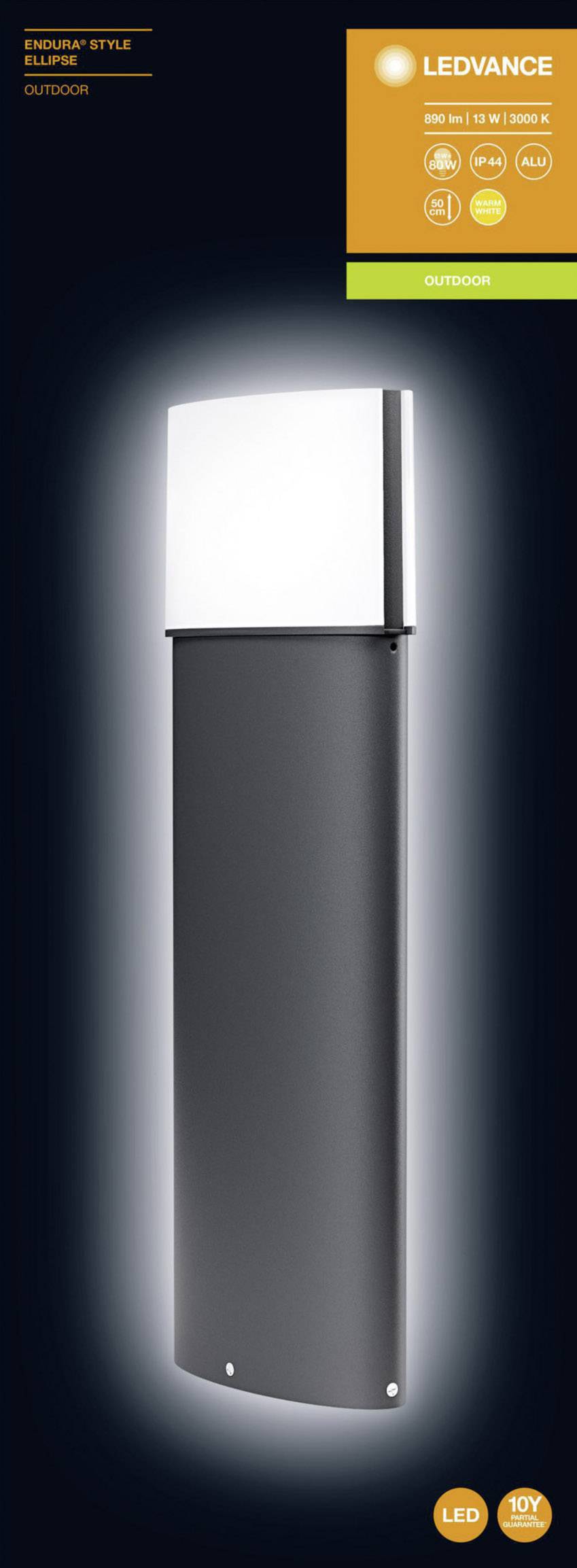 Ein rechteckiger Außenwandleuchte mit LED-Technologie, in stilvollem Schwarz-Weiß-Design, geeignet für den Außeneinsatz.