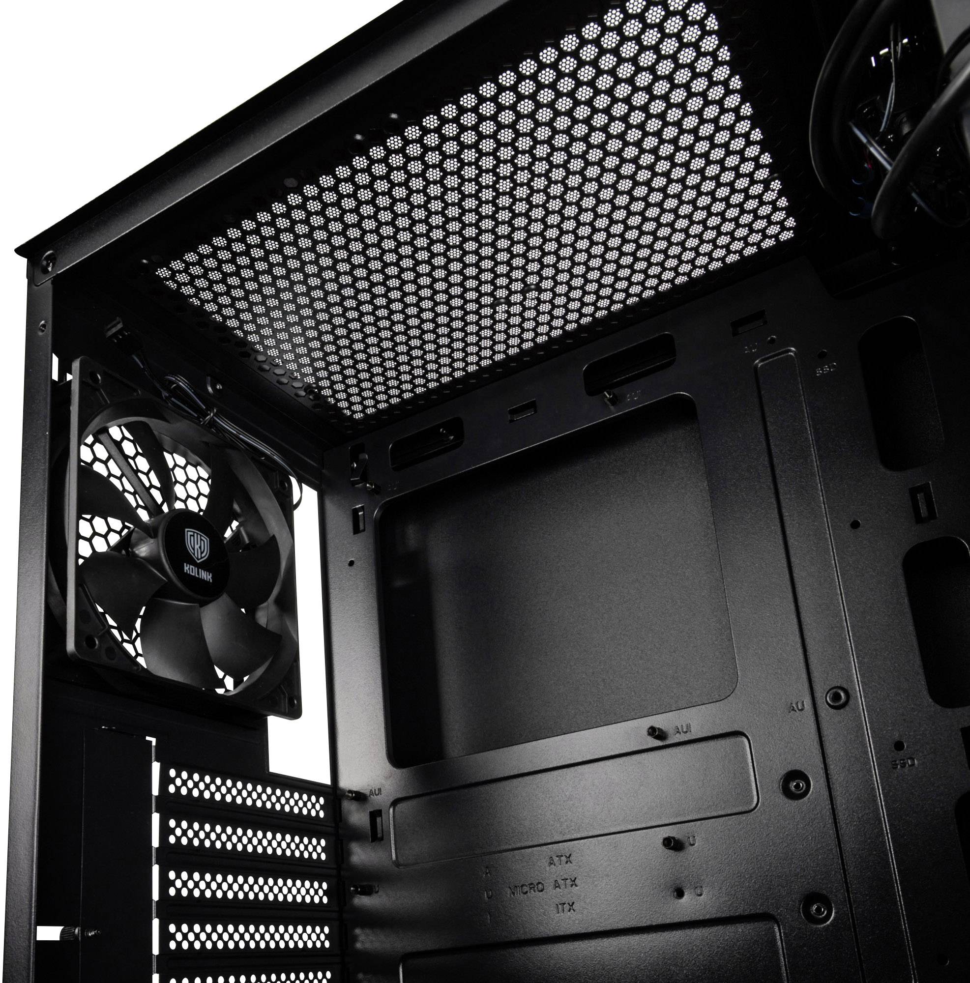 Schwarzes Computergehäuse aus Metall, innen leer, mit sichtbarem Ventilator und Lüftungsgitter an der Oberseite.