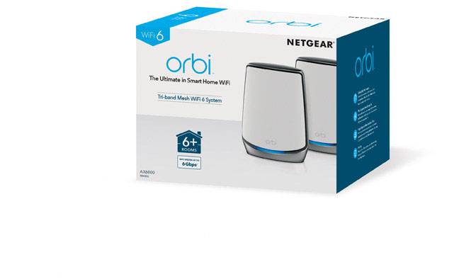 Eine Produktverpackung für das NETGEAR Orbi WLAN-System. Die Box zeigt zwei Geräte und weist auf eine Abdeckung von mehr als 6 Räumen hin.