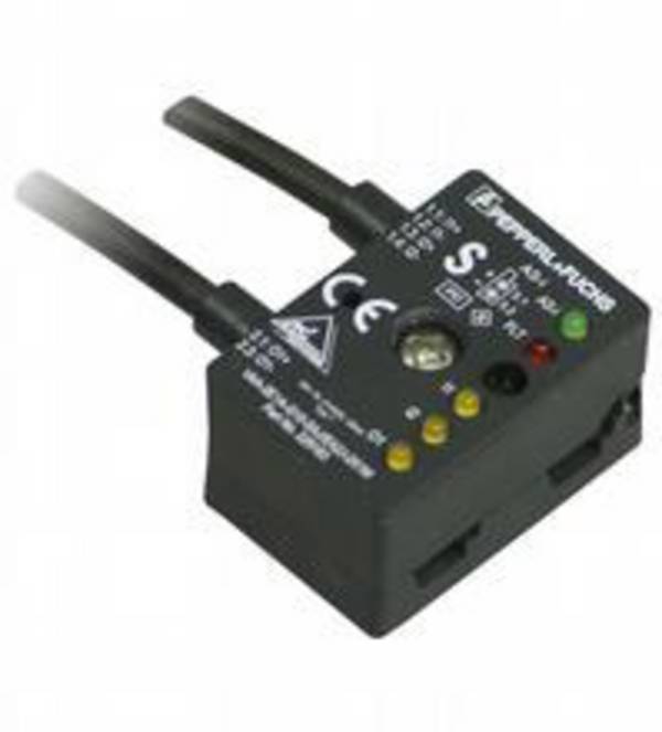 Pepperl+Fuchs Sicherheitsschaltgerät 1.00 m Kabel 1 St. VAA-2E1A-G10-SAJ/EA2J-2X1M