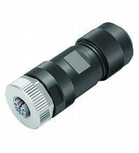 Ein schwarz-silberner zylindrischer Steckverbinder oder Adapter mit texturierter Oberfläche, geeignet für elektrische oder mechanische Verbindungen.