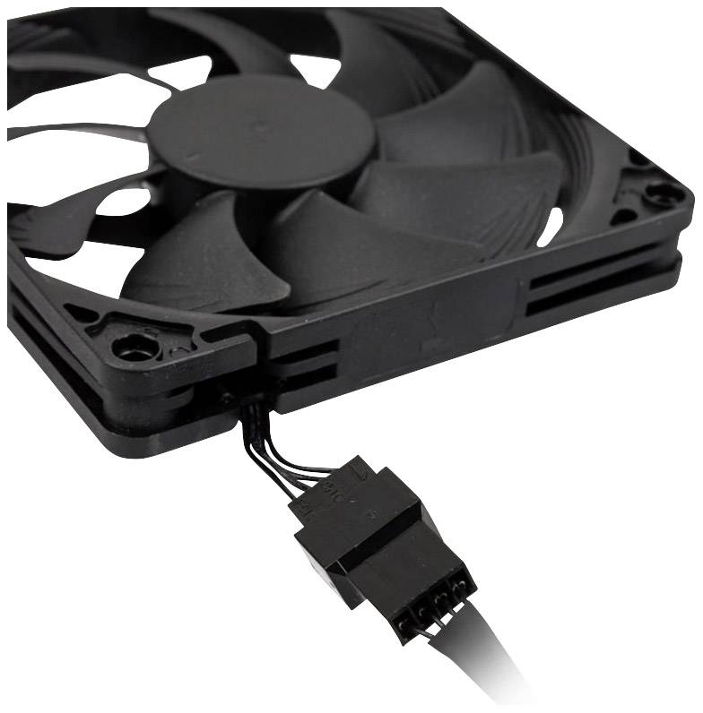 Ein schwarzer Computerlüfter mit abnehmbarem Stromanschluss, geeignet für PC-Gehäuse oder Kühlvorrichtungen.