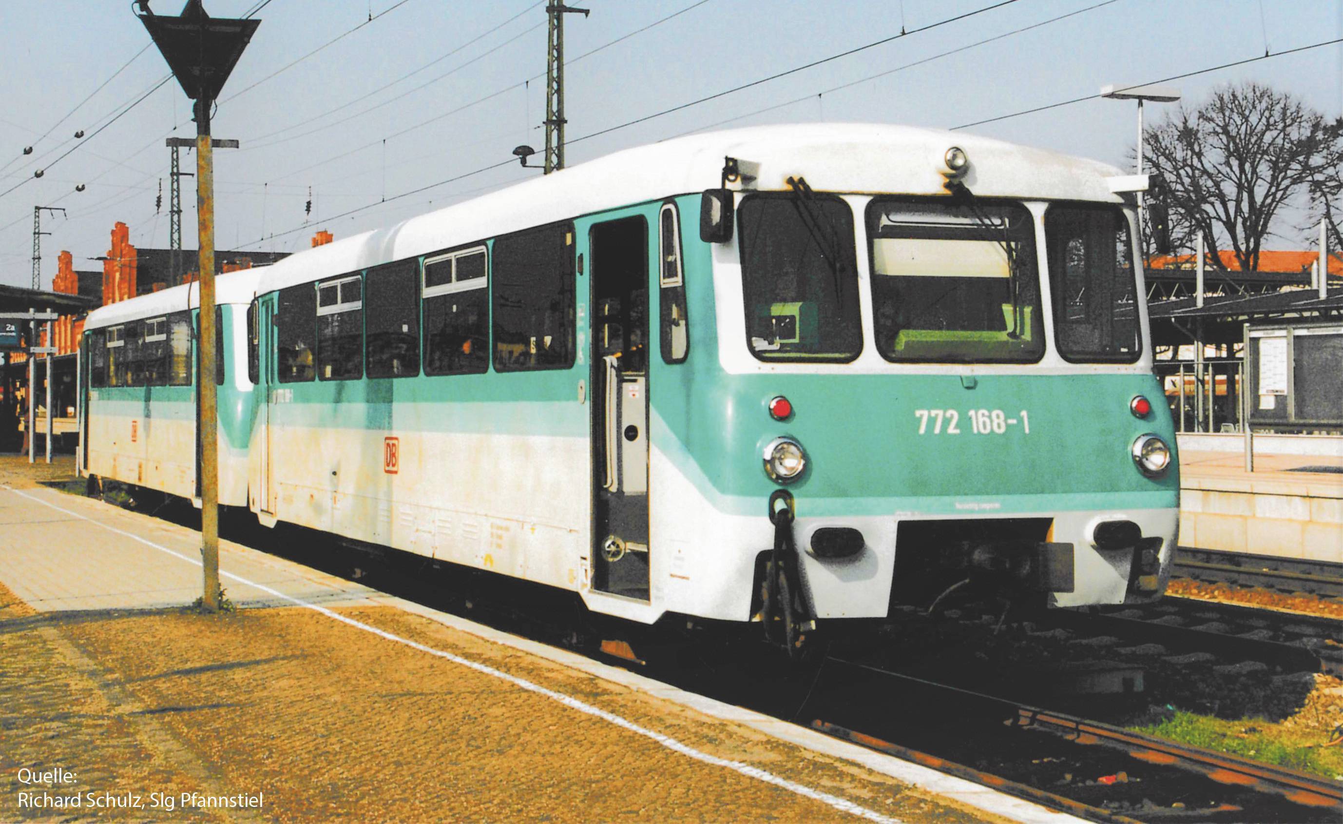 Piko H0 52886 H0 Triebzug der DB AG