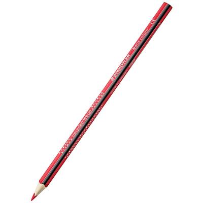 Ein roter Buntstift mit der Aufschrift 'Noris colour', schräg auf weißem Hintergrund liegend.