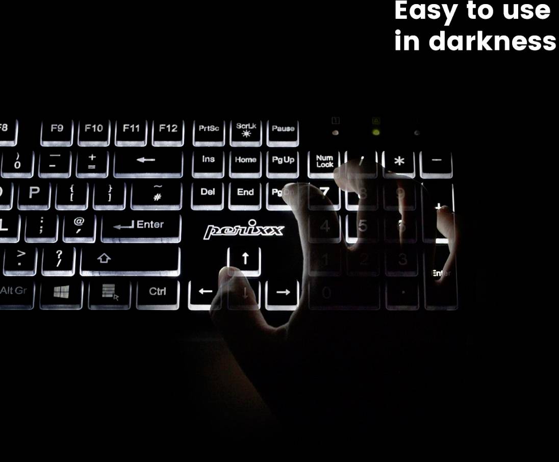 Eine beleuchtete Tastatur wird im Dunkeln genutzt, mit dem Text 'Easy to use in darkness' sichtbar in der Ecke.