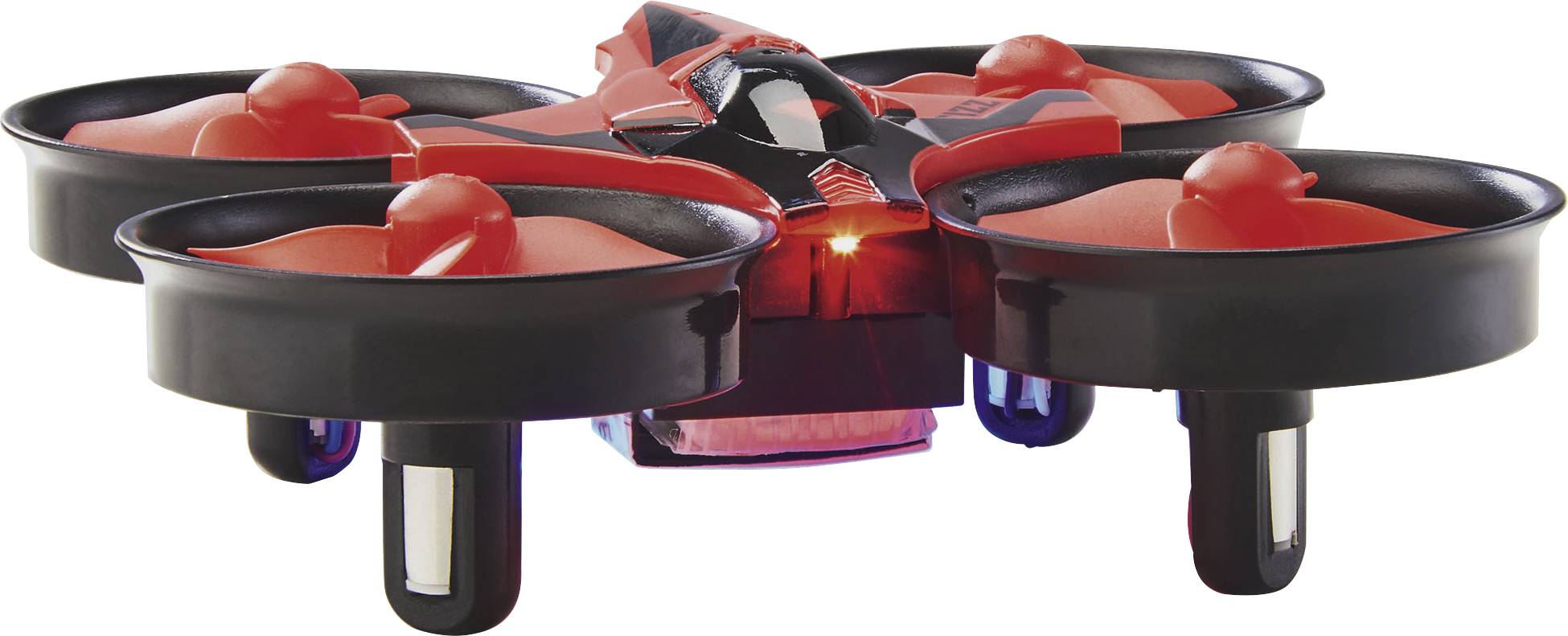Rote und schwarze Spielzeugdrohne mit vier Rotoren, in einer ruhigen Umgebung schwebend.