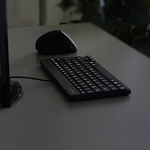 Perixx PERIBOARD-326 DE Kabelgebunden Tastatur Deutsch, QWERTZ Schwarz Beleuchtet