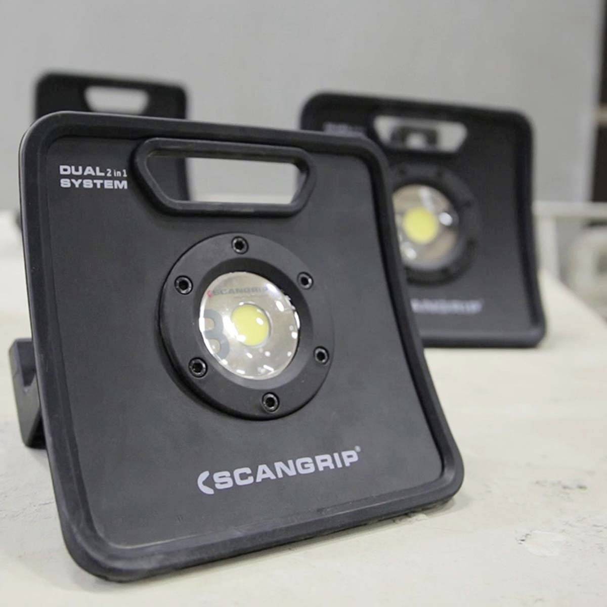 Arbeitsleuchte DualsystemNOVA 4K C+R 400-4000Lumen SCANGRIP - Artikel: 5708997354414-1