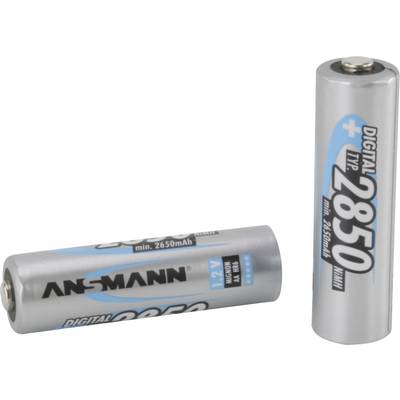 Zwei AA-Batterien nebeneinander, eine stehend, eine liegend. Aufschrift: 'Ansmann Digital 2850 mAh, 1.2V'.