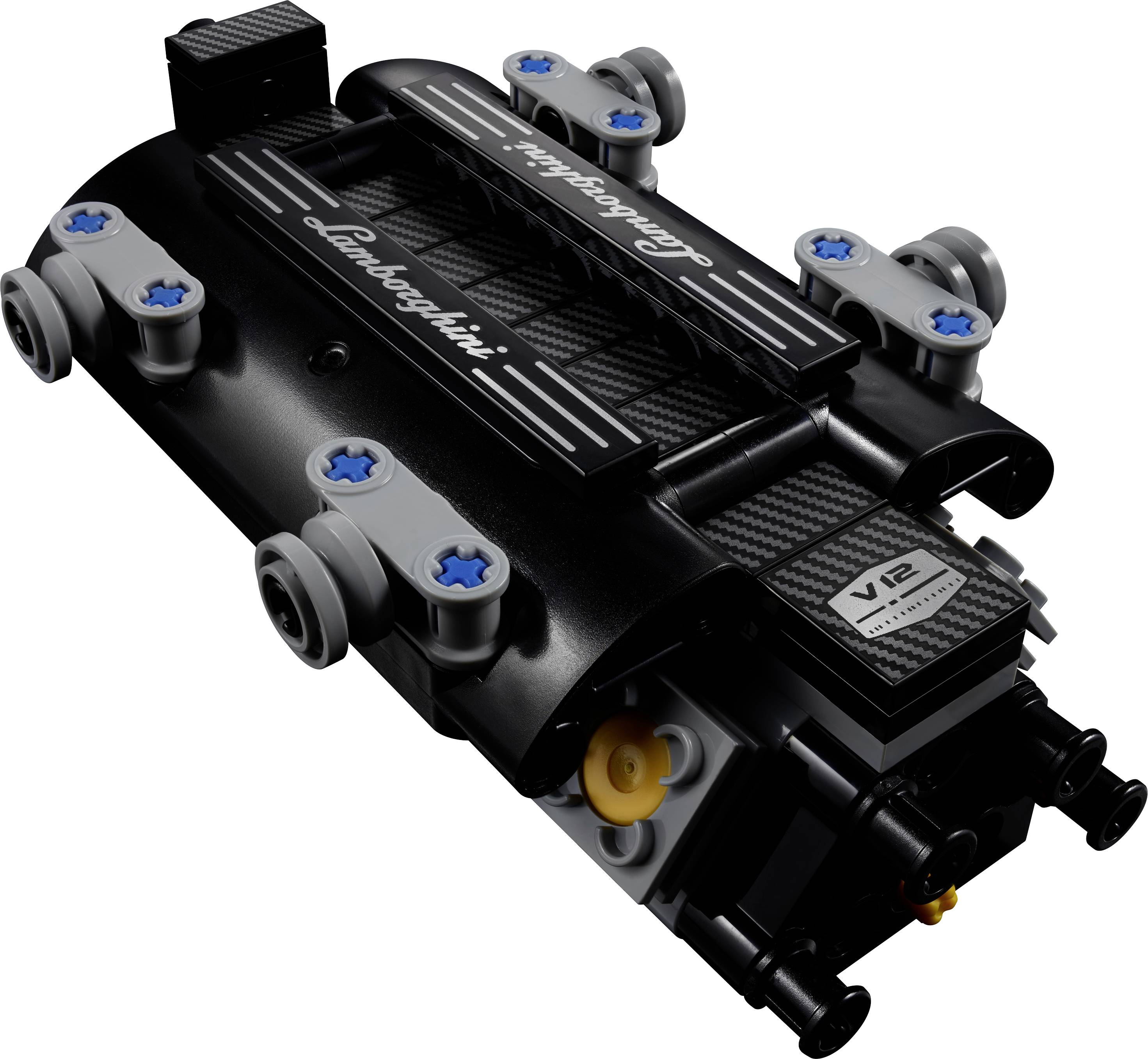 Modell eines Lamborghini V12-Motors aus Lego, schwarz, mit detailreicher Oberfläche und sichtbaren blauen Schrauben.